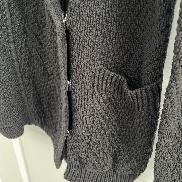 Lululemon Post Practice Cardigan - Picture 9 of 9